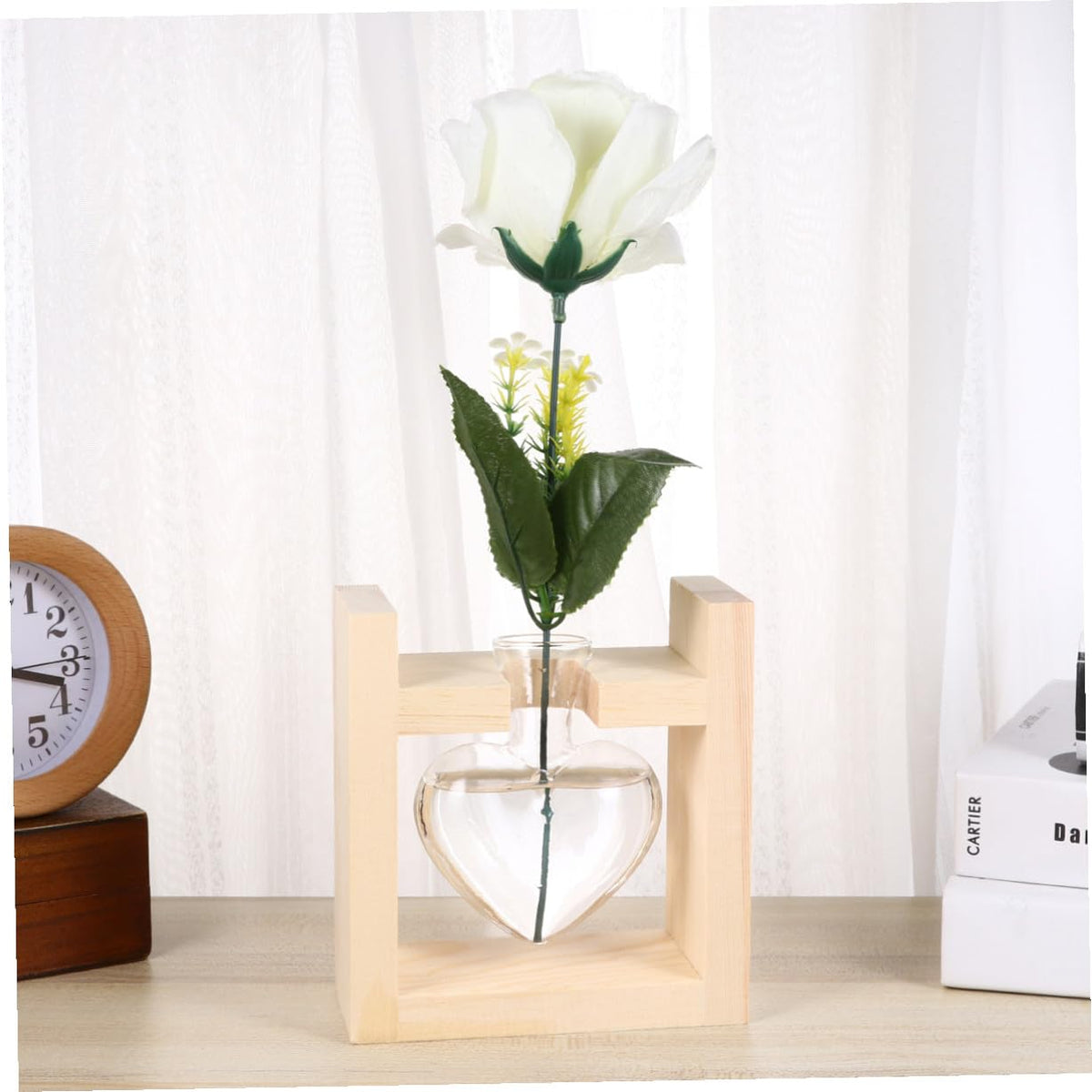 CONGARTENO Heart Vase Hydroponics Planter with Wooden Rack Glass Flower Container for Indoor Greenery Temperature-Resistant Glass Terrarium for Tulips Roses and Branches Decorative Plant