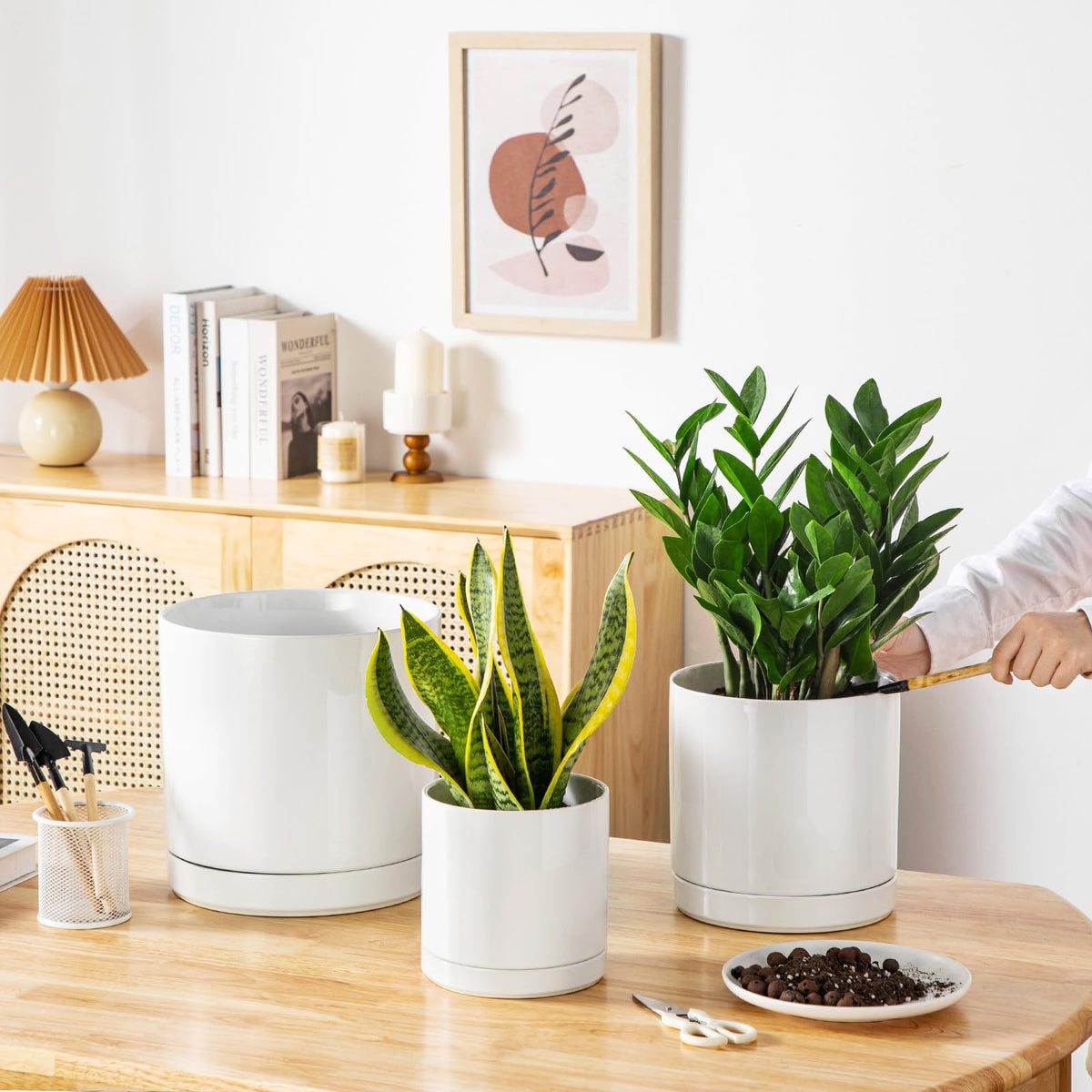 vancasso Ceramic Planters, Plant Pots for Indoor Plants, 6.25+8.25+10.25 Inch Ceramic Pots for Plants, Flower Pots with Drainage Holes, Planters Pot for Indoor House Plant, Set of 3, White