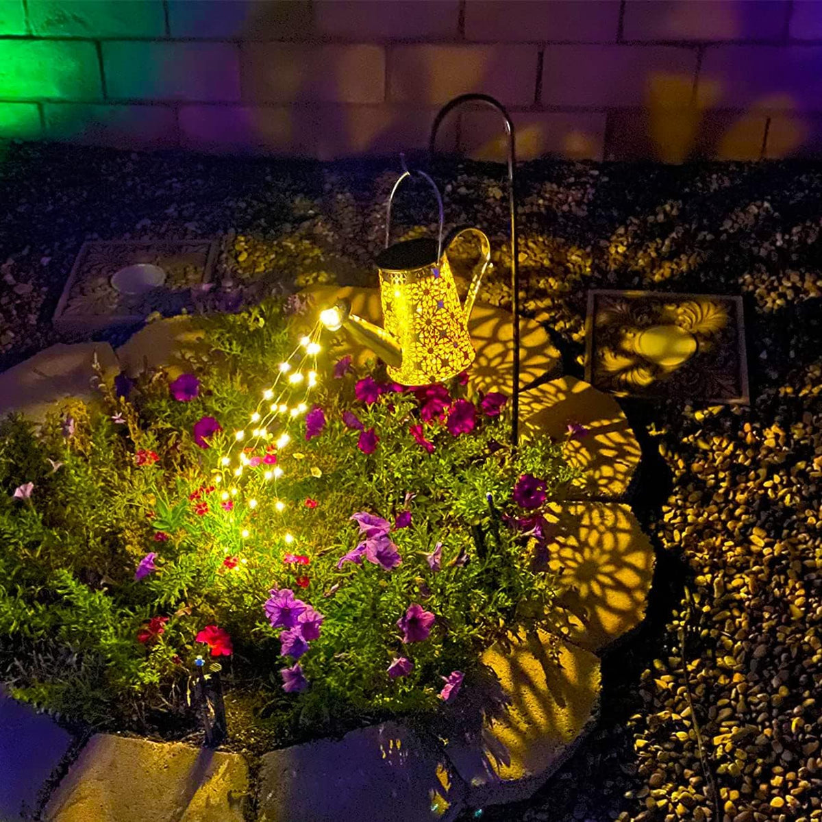 Vcdsoy Solar Watering Can Lights, 2 Pack Retro Large Hanging Solar Lights Outdoor Decorative Waterproof Garden Decor for Outside Patio Yard Porch Lawn, Gardening Gifts for Mom Women Grandma Birthday