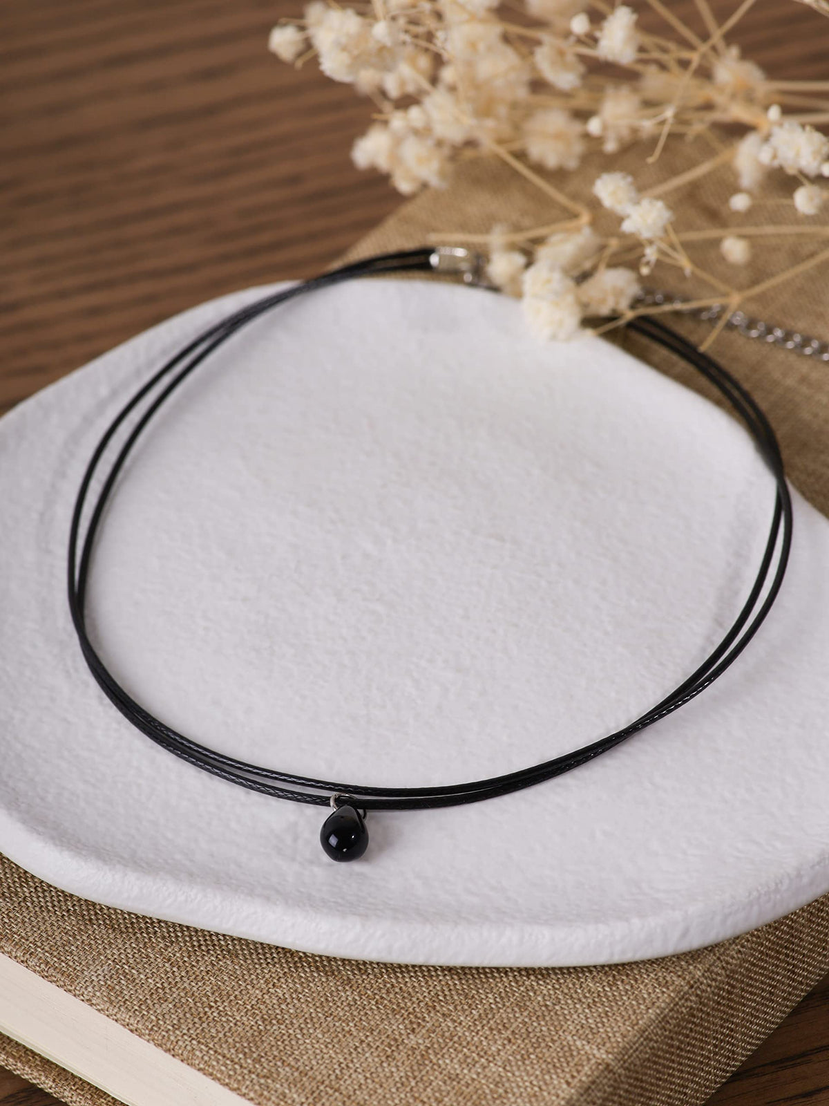 Sacina Goth Boho Hippie Dainty Double Layered Black Choker Necklace, Teardrop Glass Necklace, Halloween Christmas New Year Gift for Women